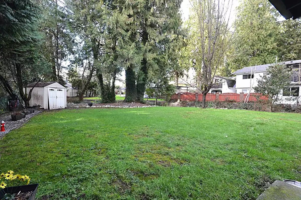 Fitness Center Photo Near 3141 Raleigh Street, Port Coquitlam, BC