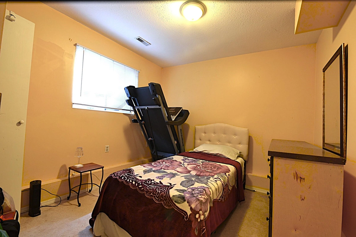 Front Yard Photo of 3141 Raleigh Street, Port Coquitlam, BC