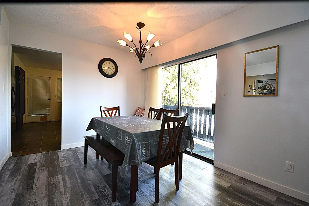 Hallway Photo of 3141 Raleigh Street, Port Coquitlam, BC