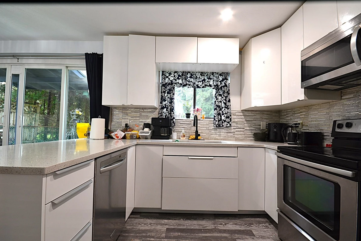 Primary Bathroom Photo of 3141 Raleigh Street, Port Coquitlam, BC