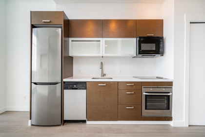Kitchen Island Photo of 2501 10777 University Drive, Surrey, BC