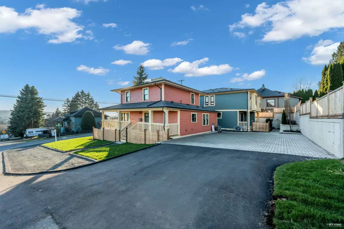 Backyard Photo of 103 1125 Cartier Avenue, Coquitlam, BC