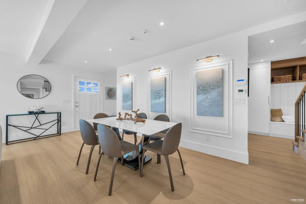 Pantry Photo of 103 1125 Cartier Avenue, Coquitlam, BC