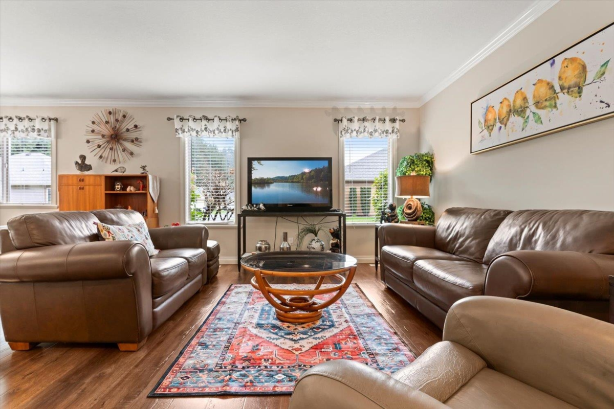 Dining Area Photo of 72 46000 Thomas Road, Chilliwack, BC