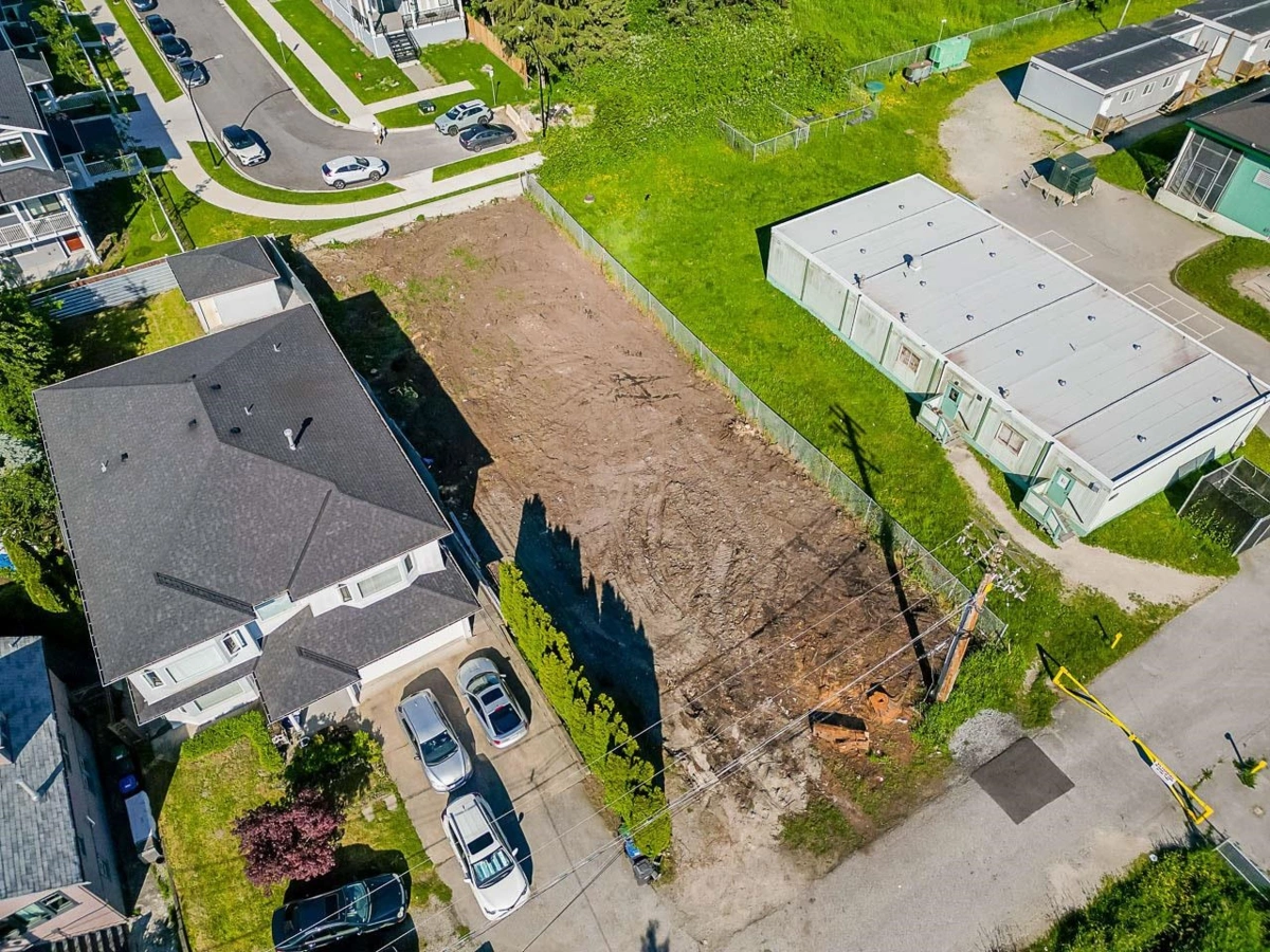 Family Room Photo of 231 Lawrence Street, New Westminster, BC