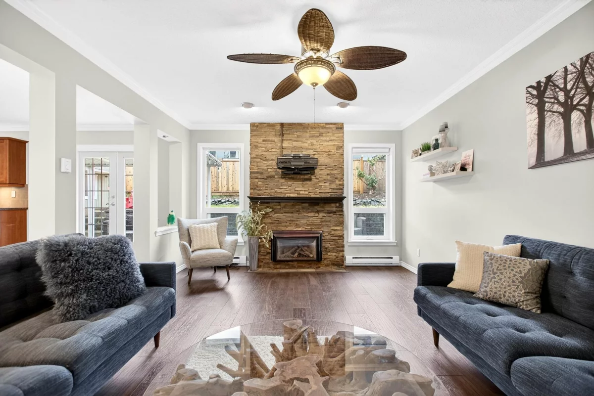 Dining Area Photo of 19712 49th Avenue, Langley, BC