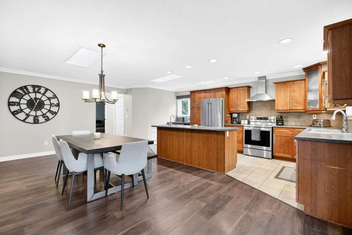 Primary Bedroom Photo of 19712 49th Avenue, Langley, BC