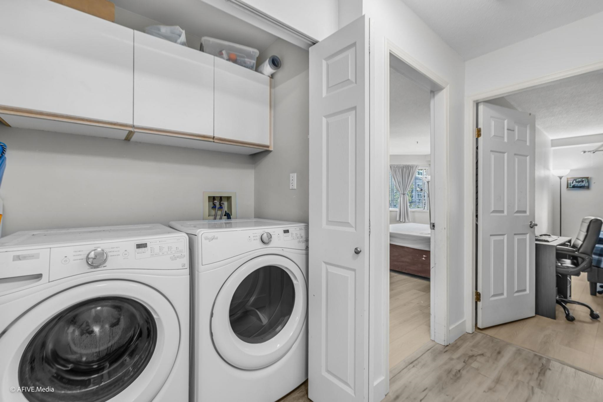 Laundry Room Photo of 223 12101 80 Avenue, Surrey, BC