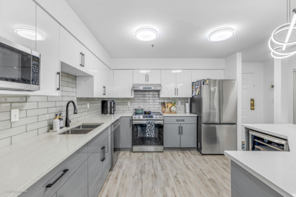 Primary Bathroom Photo of 223 12101 80 Avenue, Surrey, BC