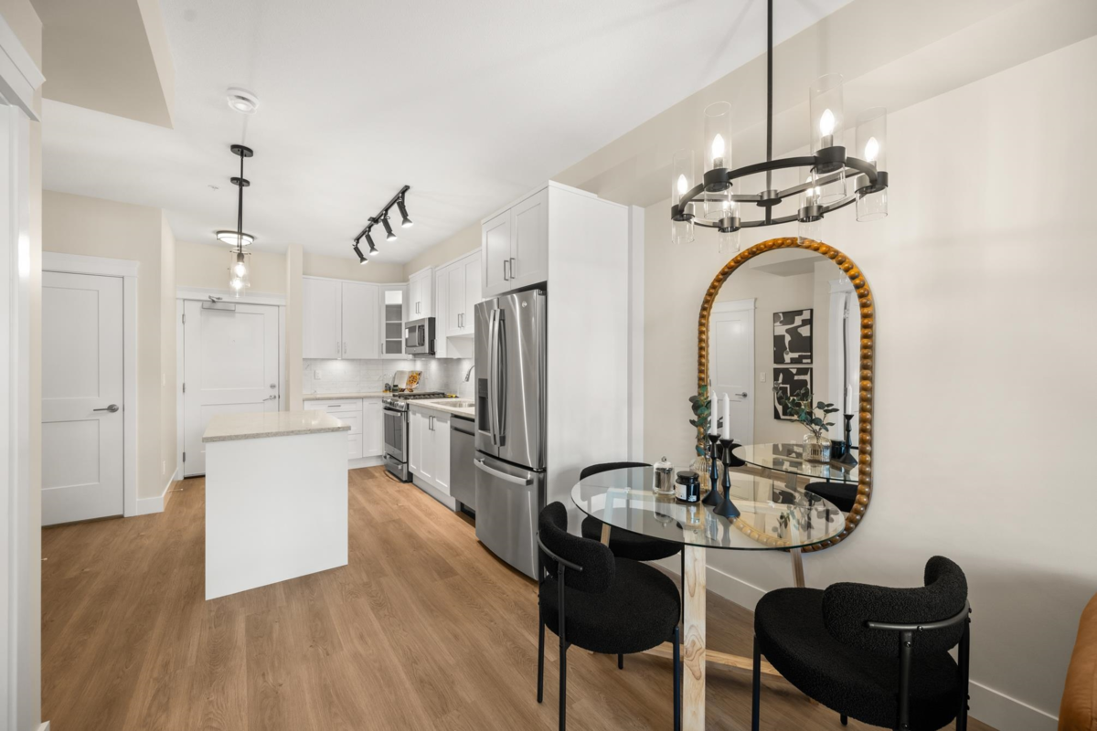 Dining Area Photo of 403 20926 83 Avenue Avenue, Langley, BC