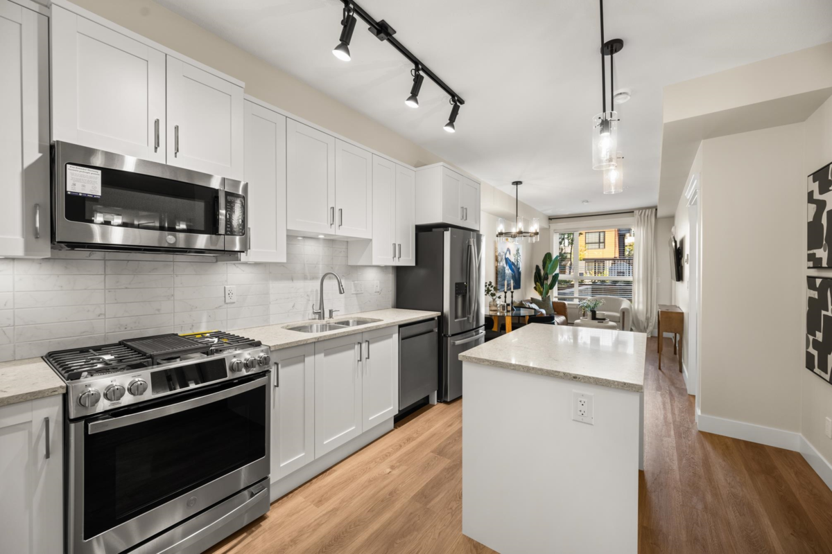 Kitchen Island Photo of 403 20926 83 Avenue Avenue, Langley, BC