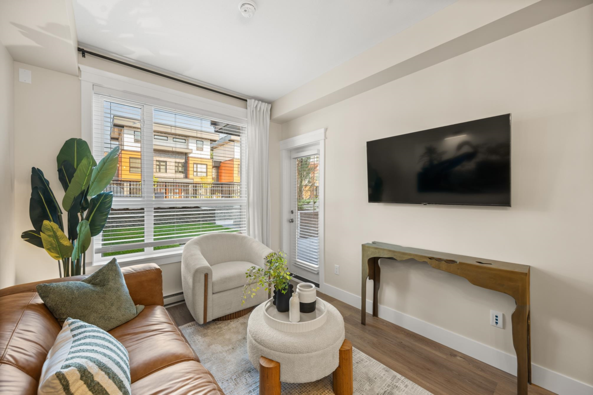 Living Room Photo of 403 20926 83 Avenue Avenue, Langley, BC