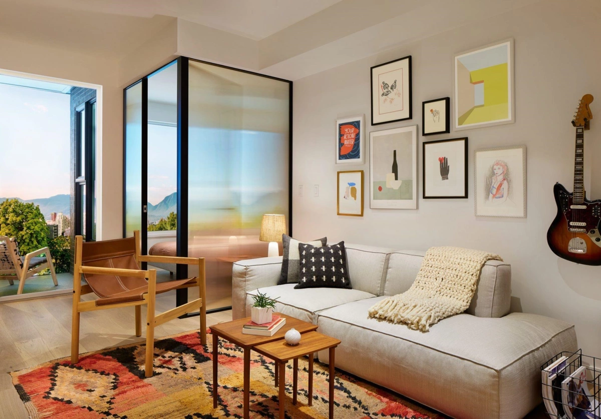 Living Room Photo of 306 2471 Saint George Street, Vancouver, BC