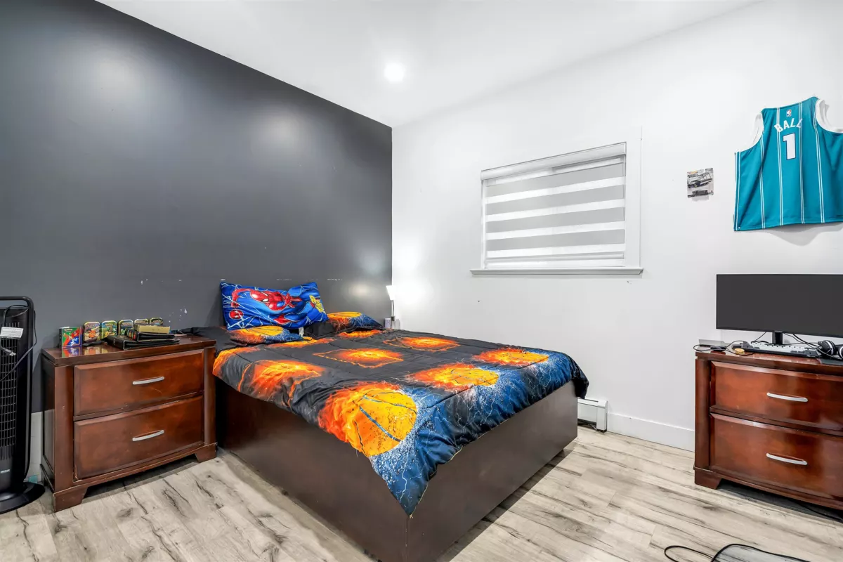 Outdoor Deck Photo of 15089 66a Avenue, Surrey, BC