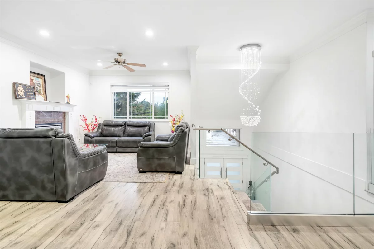 Pantry Photo of 15089 66a Avenue, Surrey, BC