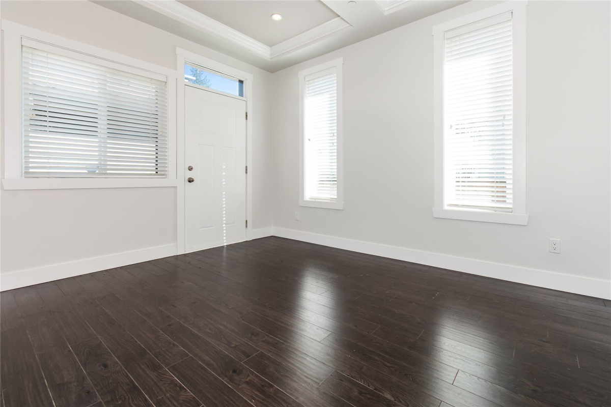 Breakfast Nook Photo of 627 Thirteenth Street, New Westminster, BC