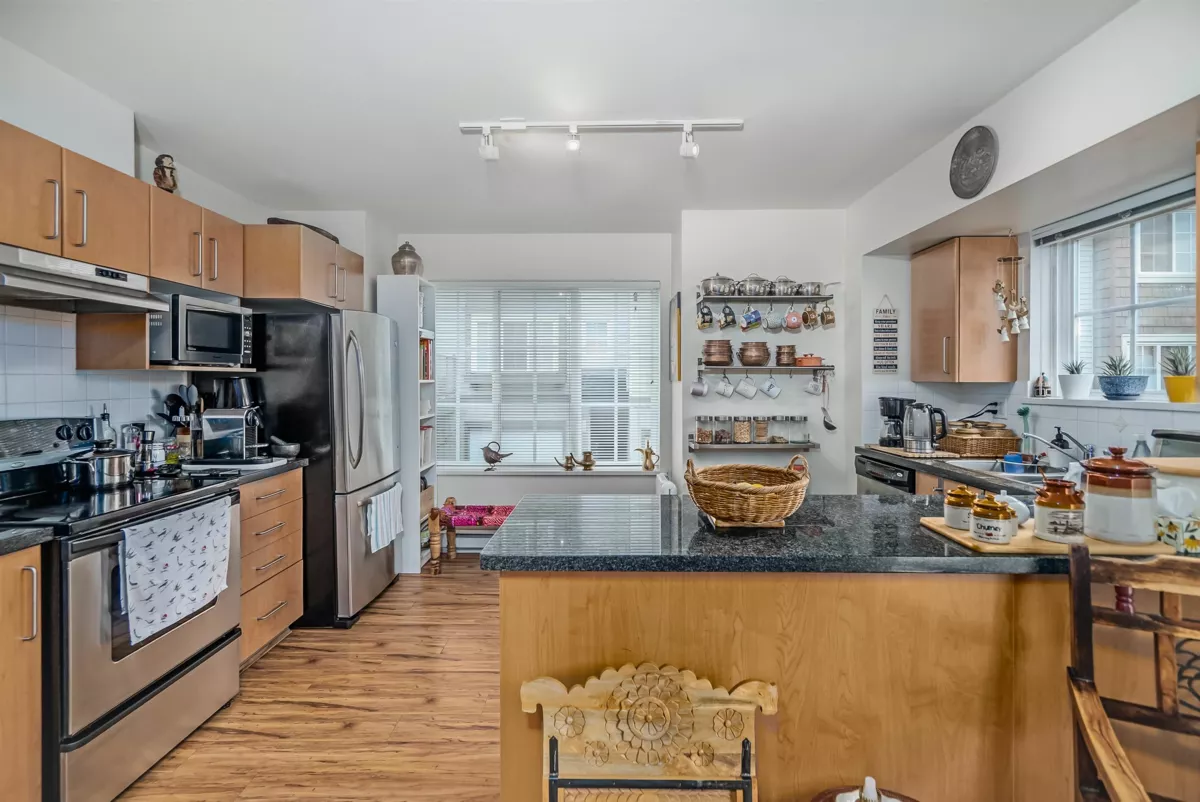 Kitchen Island Photo of 16 3379 Morrey Court, Burnaby, BC