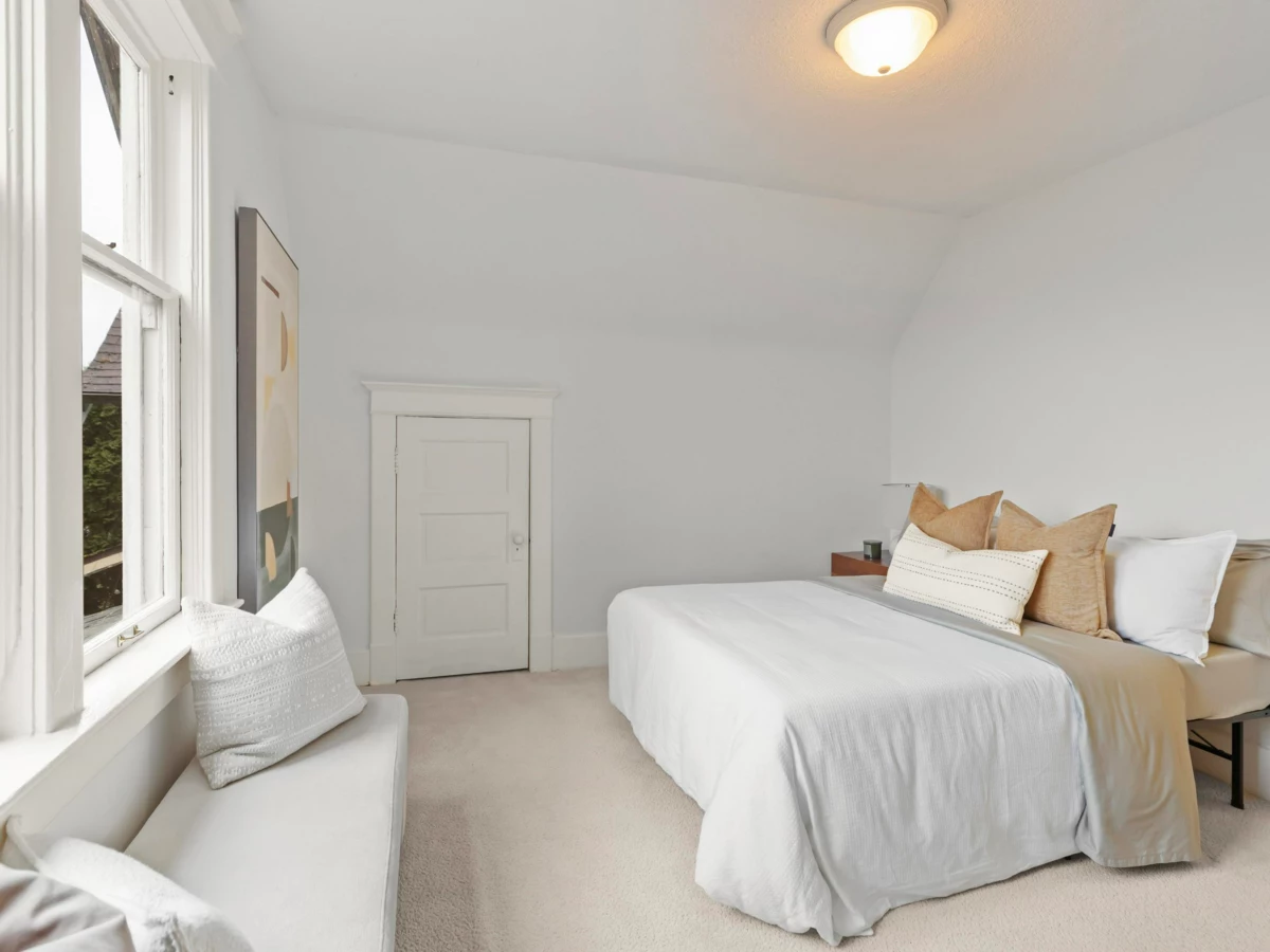 Basement Recreation Room Photo of 829 E 14th Avenue, Vancouver, BC