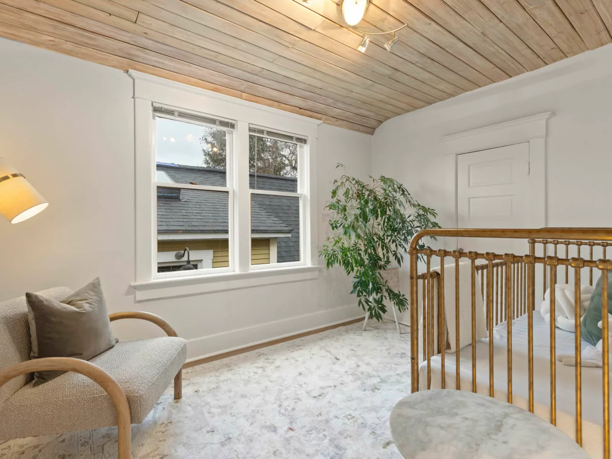 Laundry Room Photo of 829 E 14th Avenue, Vancouver, BC