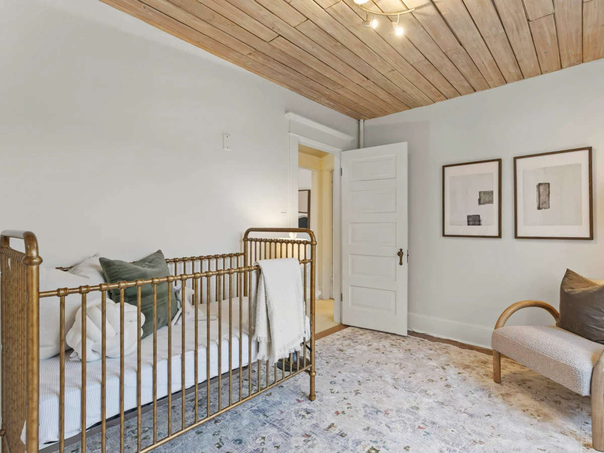 Mudroom Photo of 829 E 14th Avenue, Vancouver, BC