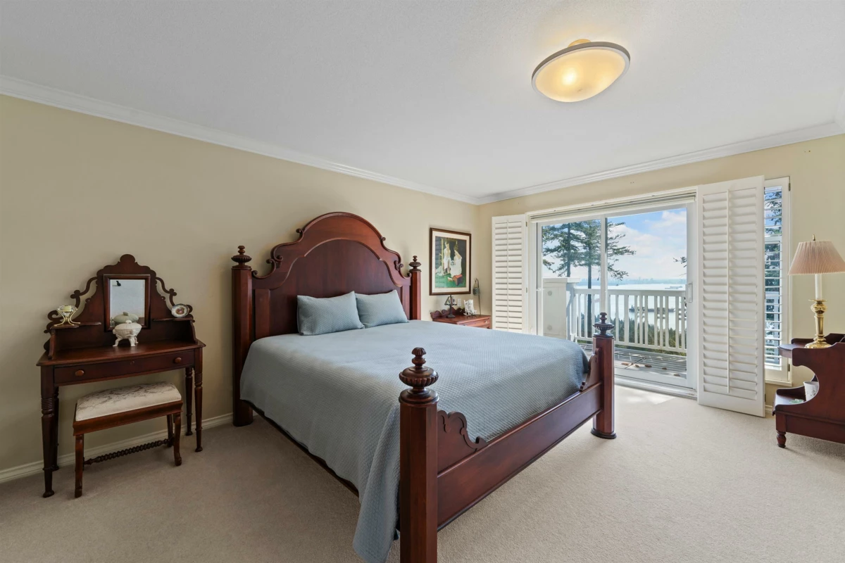 Bedroom 3 Photo of 4 5110 Alderfeild Place, West Vancouver, BC