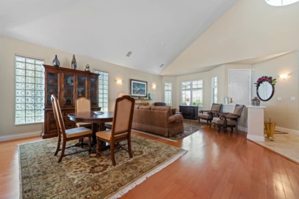 Primary Bedroom Photo of 4 5110 Alderfeild Place, West Vancouver, BC