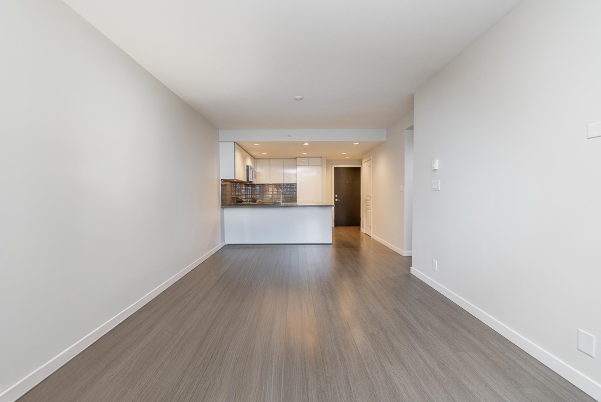 Primary Bathroom Photo of 2207 3093 Windsor Gate, Coquitlam, BC