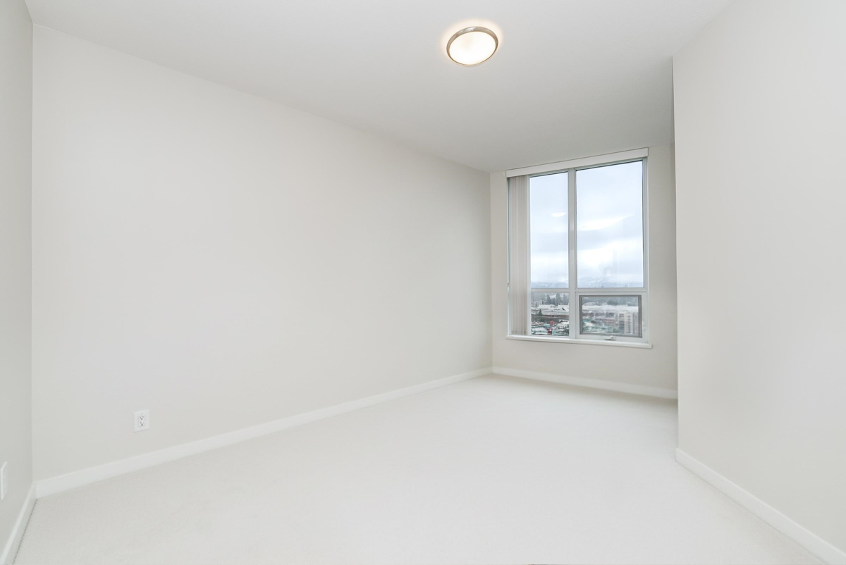 Walk-In Closet Photo of 2207 3093 Windsor Gate, Coquitlam, BC