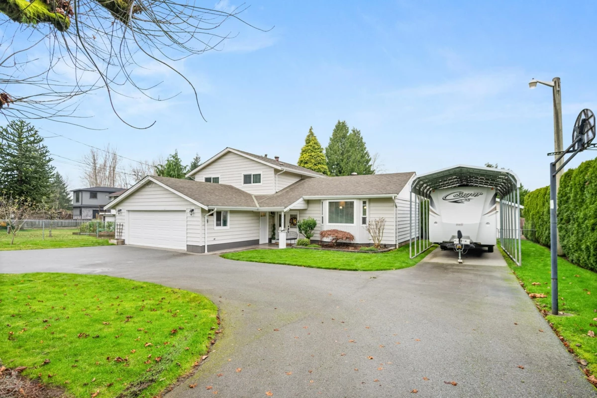 Exterior Front Photo of 23731 Old Yale Road, Langley, BC