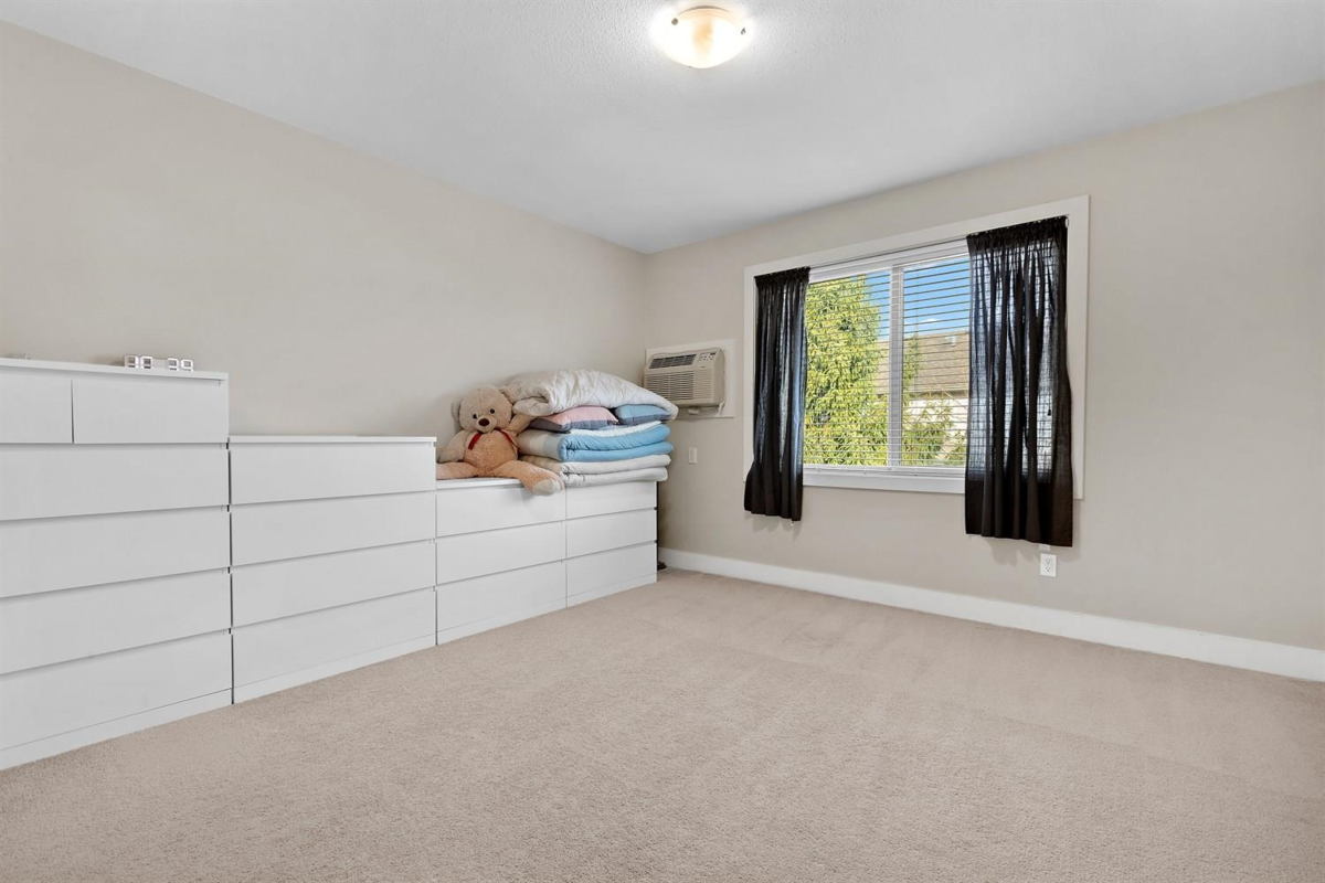 Bedroom 2 Photo of 63 19913 70 Avenue, Langley, BC