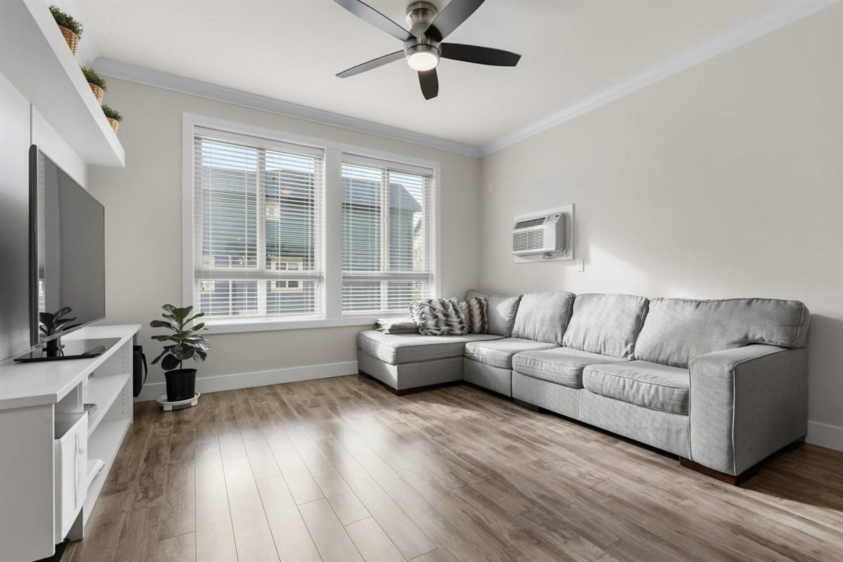 Living Room Photo of 63 19913 70 Avenue, Langley, BC