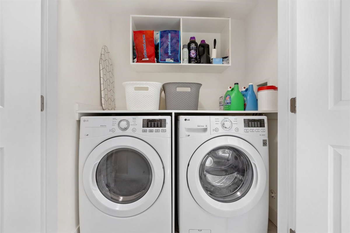 Mudroom Photo of 63 19913 70 Avenue, Langley, BC