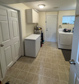 Mudroom Photo of 7275 112 Street, Delta, BC