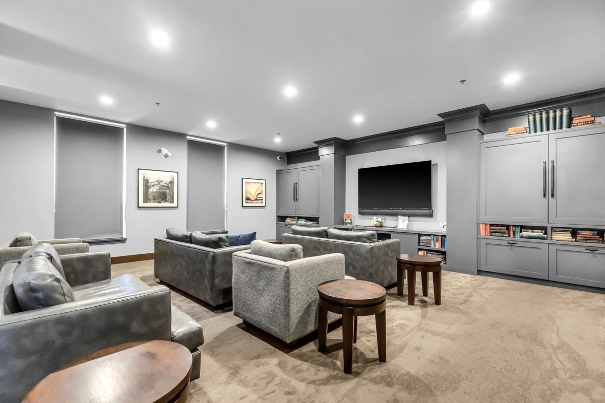 Garden / Landscaping Photo of 312 15168 33 Avenue, Surrey, BC