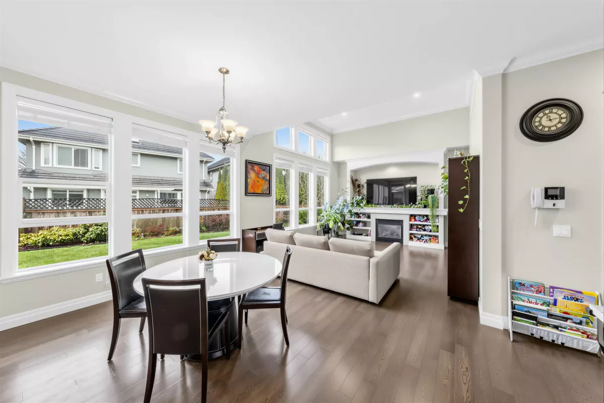 Living Room Photo of 6079 Dunsmuir Crescent, Richmond, BC