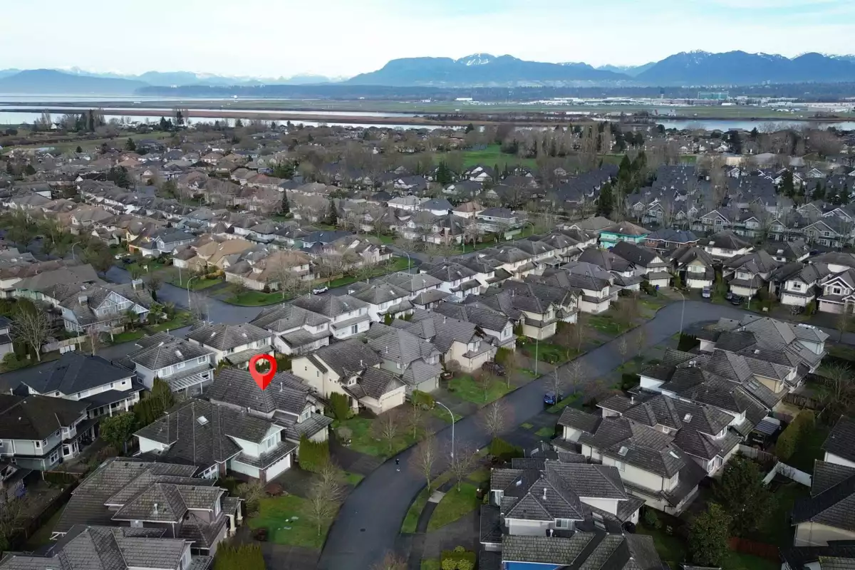 Outdoor Deck Photo of 6079 Dunsmuir Crescent, Richmond, BC