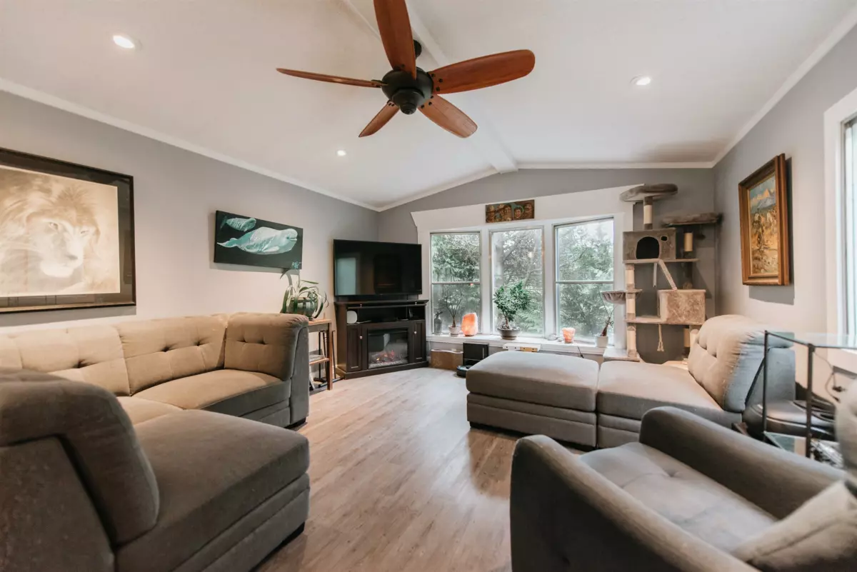 Bedroom 2 Photo of 25 5288 Selma Park Road, Sechelt, BC