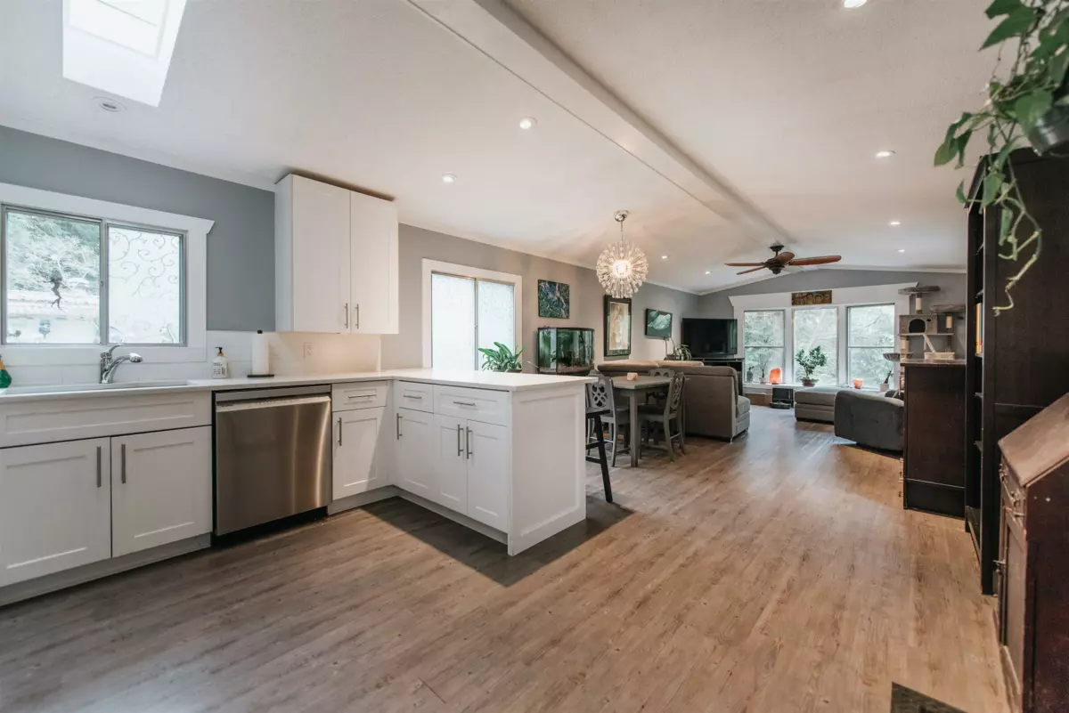 Primary Bedroom Photo of 25 5288 Selma Park Road, Sechelt, BC