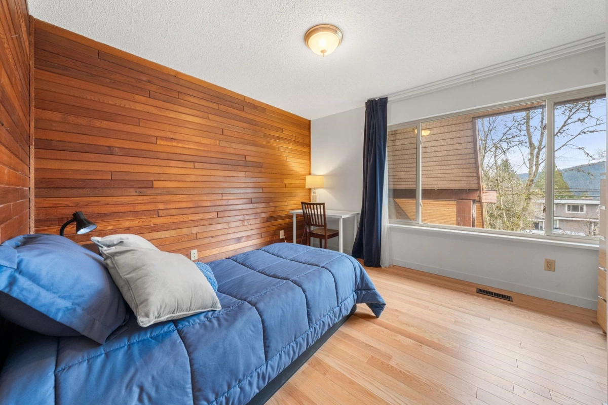 Bedroom 4 Photo of 667 Fairway Drive, North Vancouver, BC