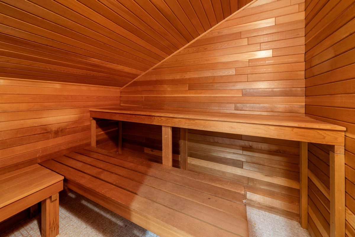 Mudroom Photo of 667 Fairway Drive, North Vancouver, BC