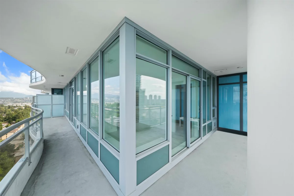 Mudroom Photo of 2108 13318 104 Avenue, Surrey, BC