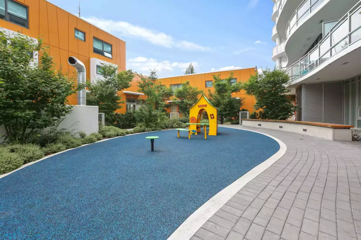 Outdoor Kitchen Photo of 2108 13318 104 Avenue, Surrey, BC