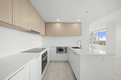 Walk-In Closet Photo of 2108 13318 104 Avenue, Surrey, BC