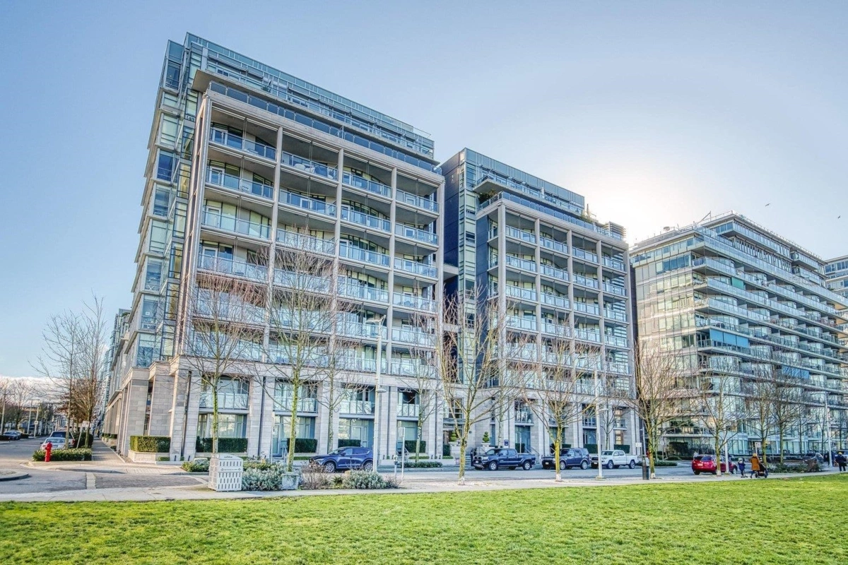 Loft / Bonus Room Photo of 310 1616 Columbia Street, Vancouver, BC