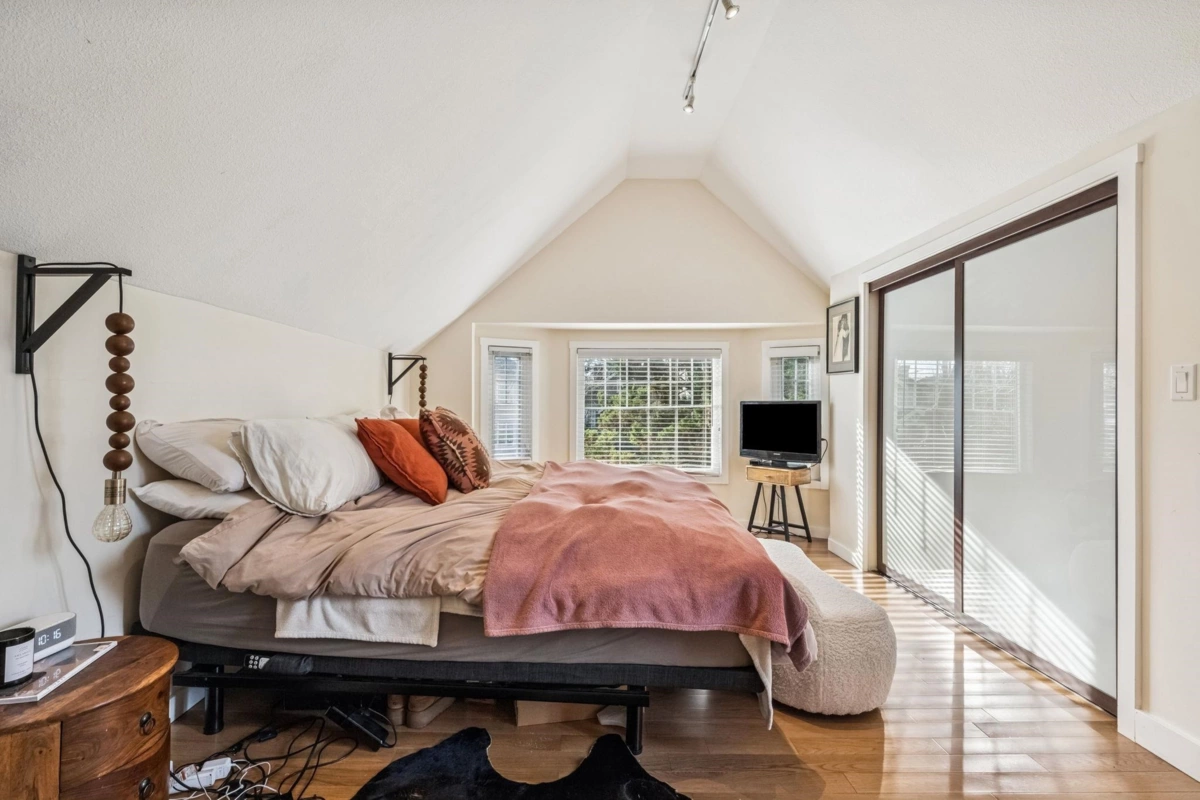 Breakfast Nook Photo of 2819 W 13th Avenue, Vancouver, BC
