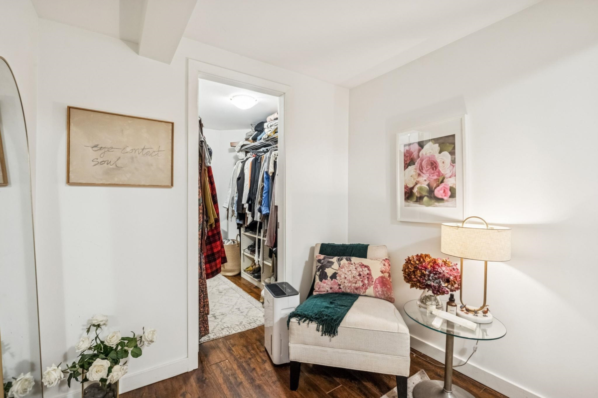Mudroom Photo of 2819 W 13th Avenue, Vancouver, BC
