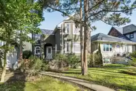 2819 W 13th Avenue, Vancouver, BC