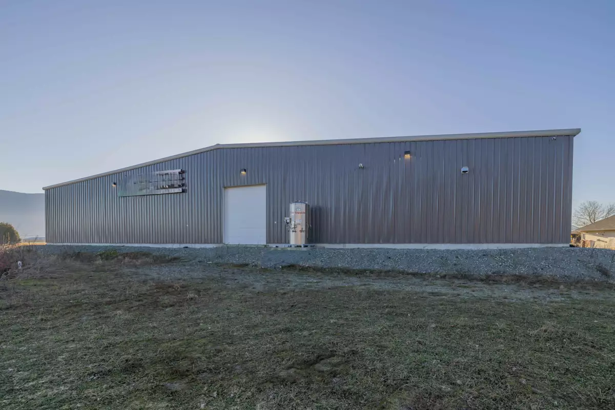 Breakfast Nook Photo of 38989 No. 4 Road, Abbotsford, BC