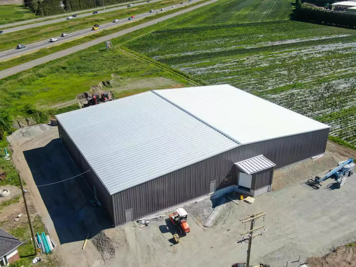 Entry Foyer Photo of 38989 No. 4 Road, Abbotsford, BC