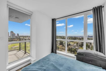Loft / Bonus Room Photo of 2404 10777 University Drive, Surrey, BC